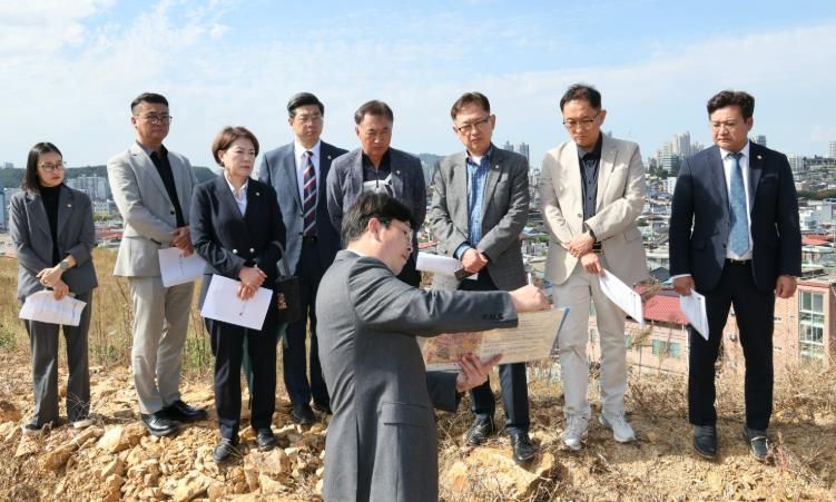 전주시의회 행정위원회, 체육‧문화 시설 장기미집행현장 점검