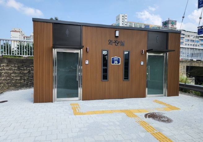 전주시민 편의 위해 하천 공중화장실 확충 (아중천 우아동성당 인근)