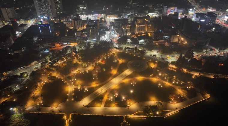 전주시,덕진공원 1단계 조성 완료..중장기 시작
